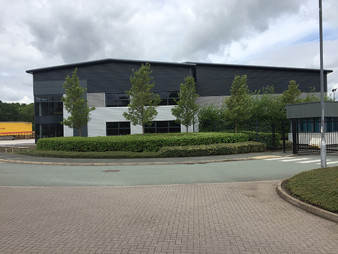 Steel frame fabrication and structural engineering works by Thane Construction in London